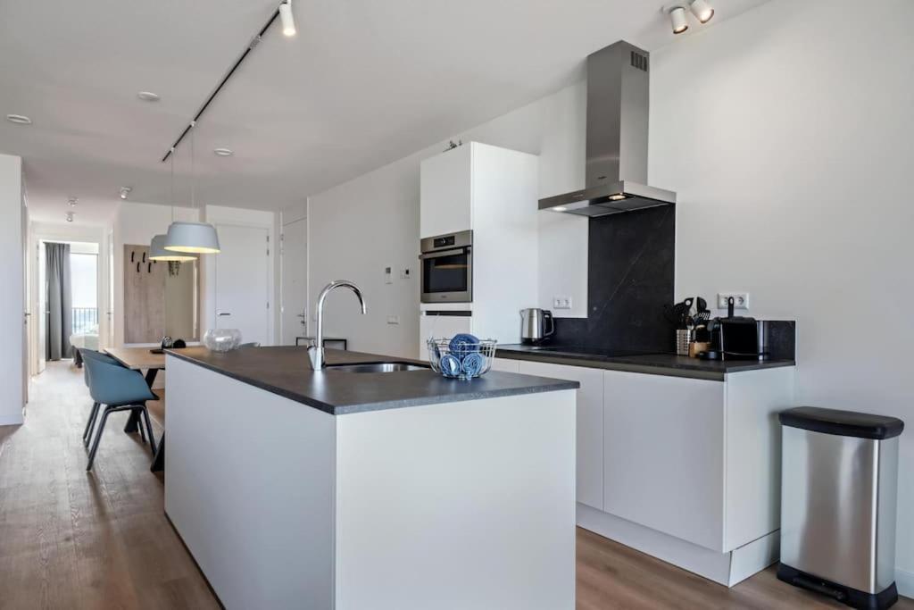 Appartement Pharos 11-901 *